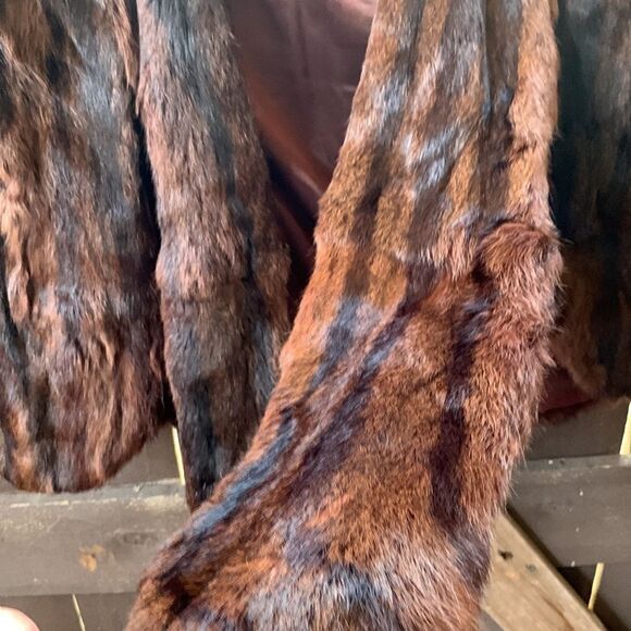 Luxury Vintage Real Fur 1940s Mink Cape/Vest/Stole Mint Condition Mob Wife Vibe - Picture 11 of 16
